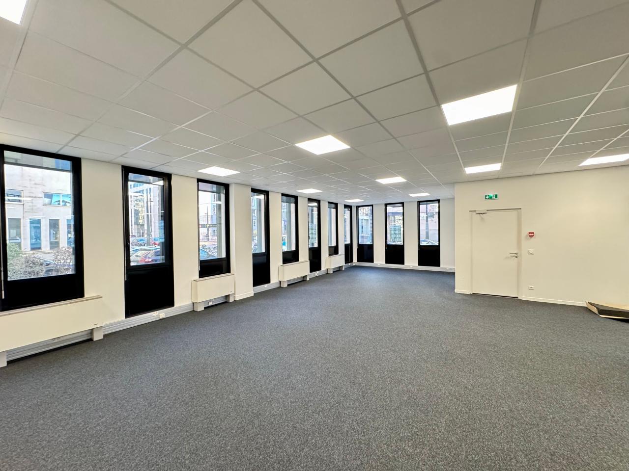 Bureau Grenoble 135m² Location bureau Grenoble Isère OLBUR2205774 4